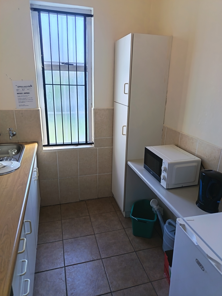 4 Bedroom Property for Sale in Berea Eastern Cape